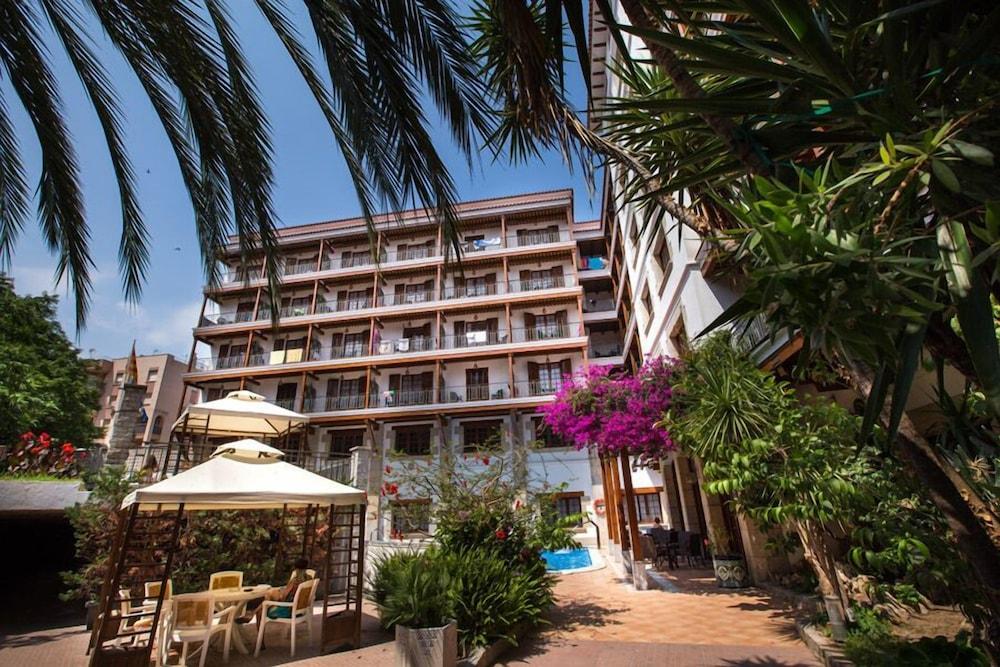 יורט דה מאר Hotel La Carolina מראה חיצוני תמונה
