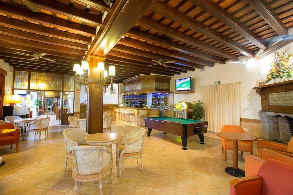 יורט דה מאר Hotel La Carolina מראה חיצוני תמונה