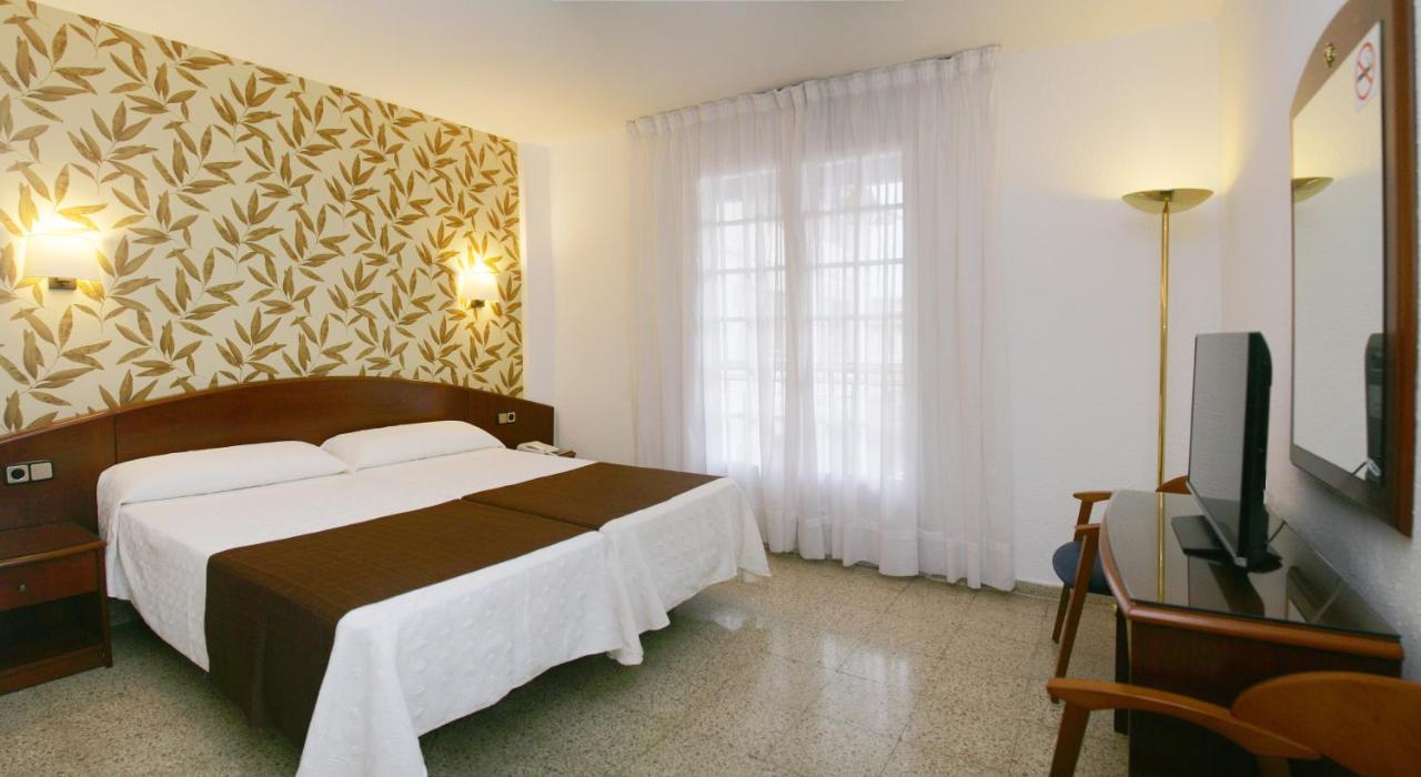 יורט דה מאר Hotel La Carolina מראה חיצוני תמונה