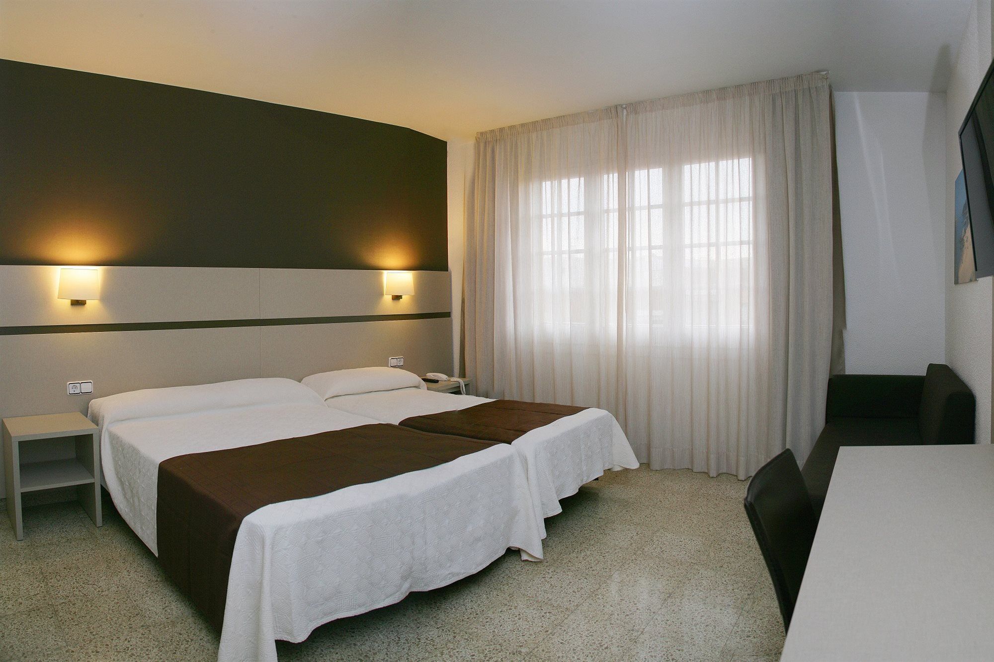 יורט דה מאר Hotel La Carolina מראה חיצוני תמונה