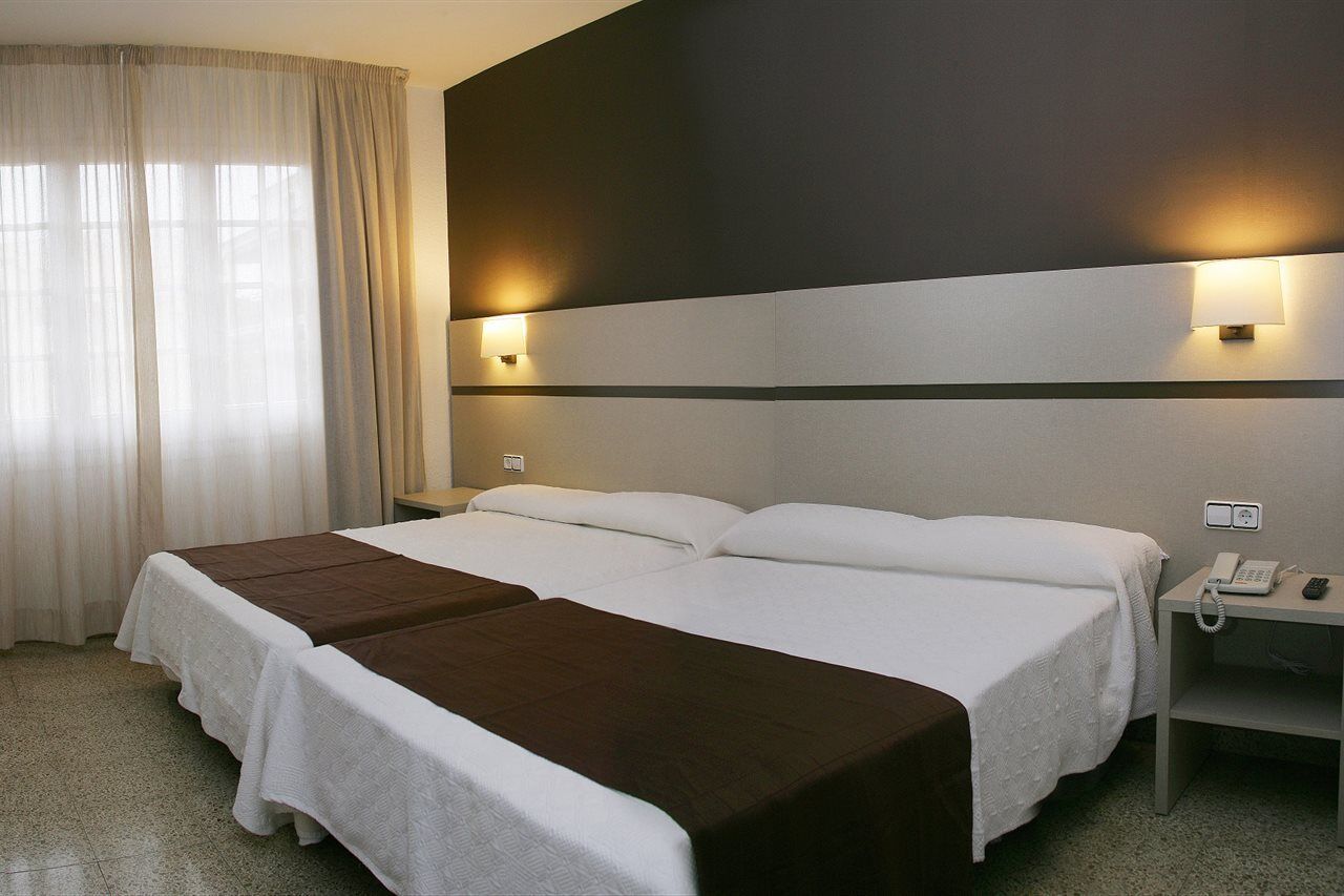 יורט דה מאר Hotel La Carolina מראה חיצוני תמונה